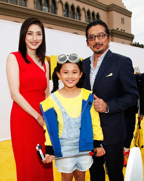 左から天海祐希、藤田彩華、真田広之。