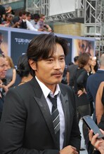 「ターミネーター：新起動／ジェニシス」LAプレミアにてイ・ビョンホン。(c)2015 Paramount Pictures. All Rights Reserved.