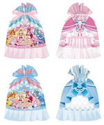 「映画Go!プリンセスプリキュア Go!Go!!豪華3本立て!!!」前売り特典の「プリンセス♪エレガントポーチ」上からピンク、ブルー。(c)2015 映画Go!プリンセスプリキュア製作委員会