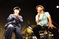 左からリリー・フランキー、塚本晋也。(c)渡邉俊夫　