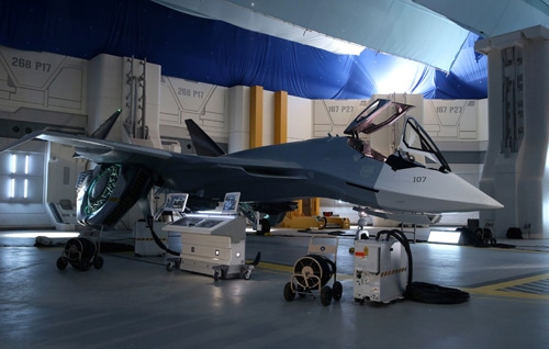 「インデペンデンス・デイ：リサージェンス」に登場する航空機。