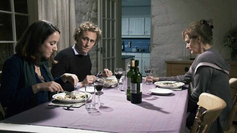 「家族の波紋」 (c)JHP2 Ltd 2010