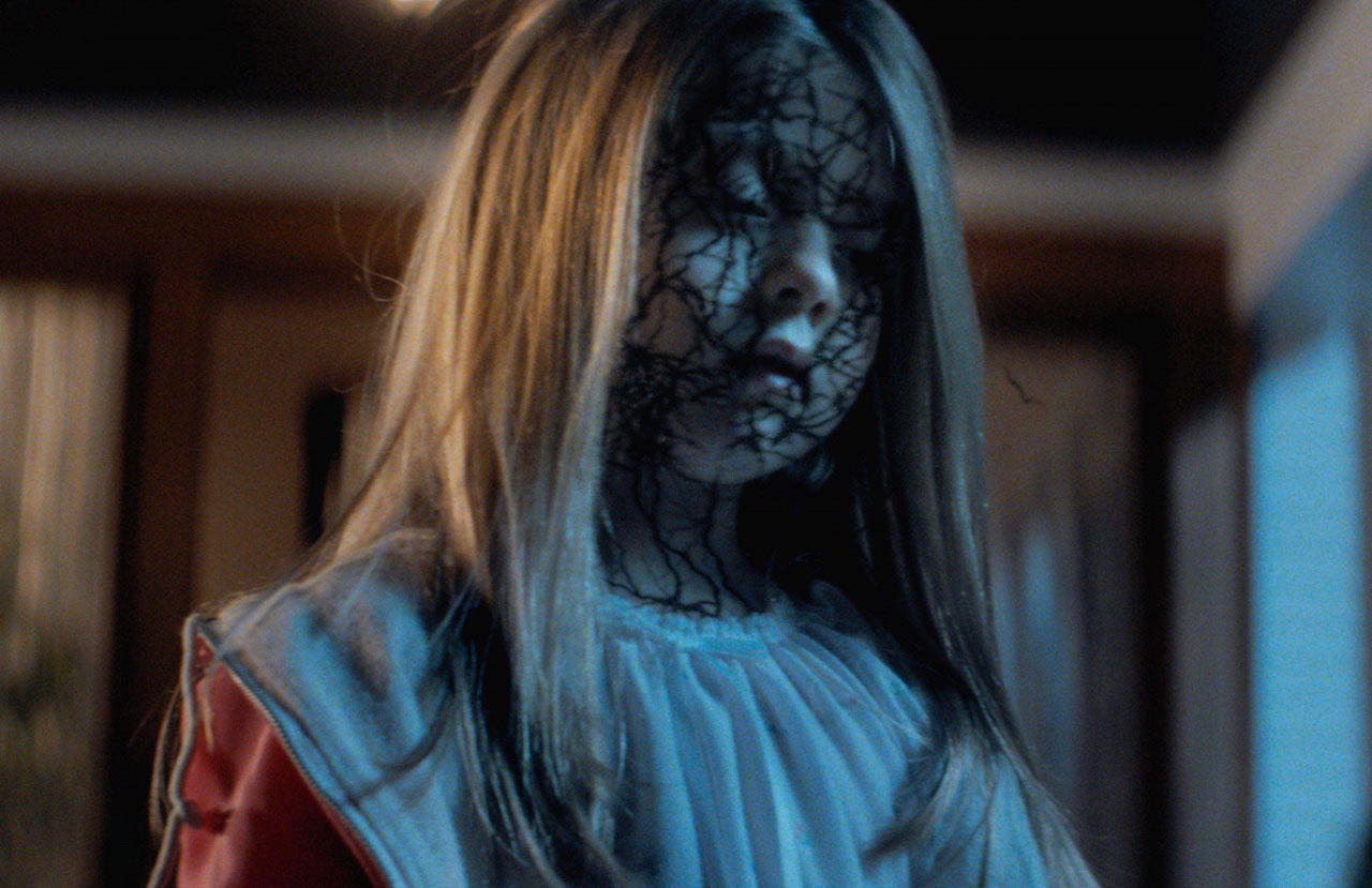 「ディアボリカル」 (c)2014 CAMSET FILMS, LLC. ALL RIGHTS RESERVED.