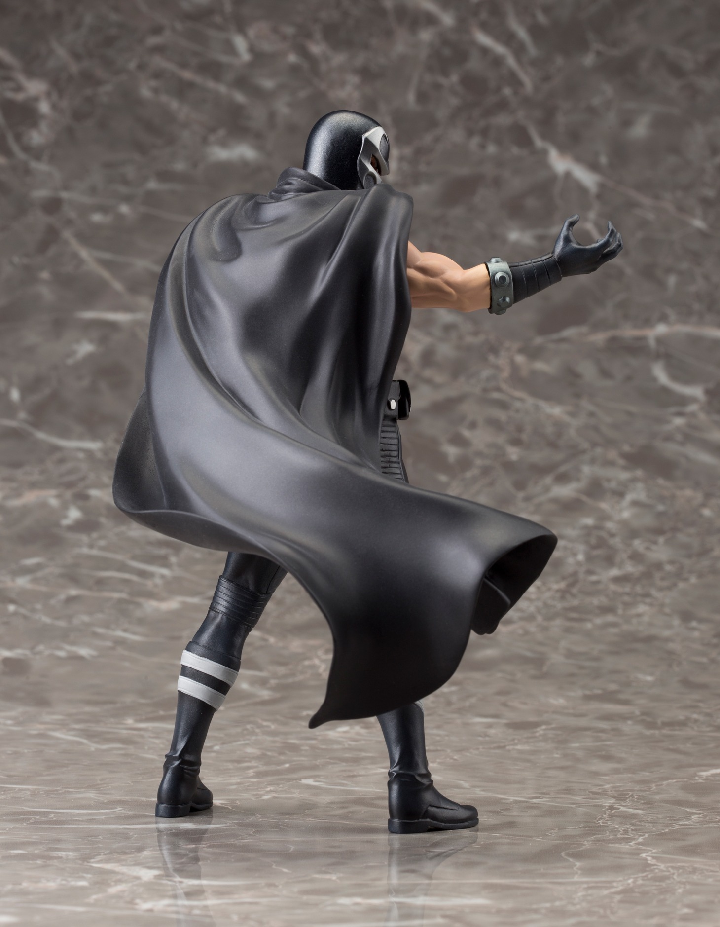 「ARTFX+ マグニート MARVEL NOW!」 (c)MARVEL