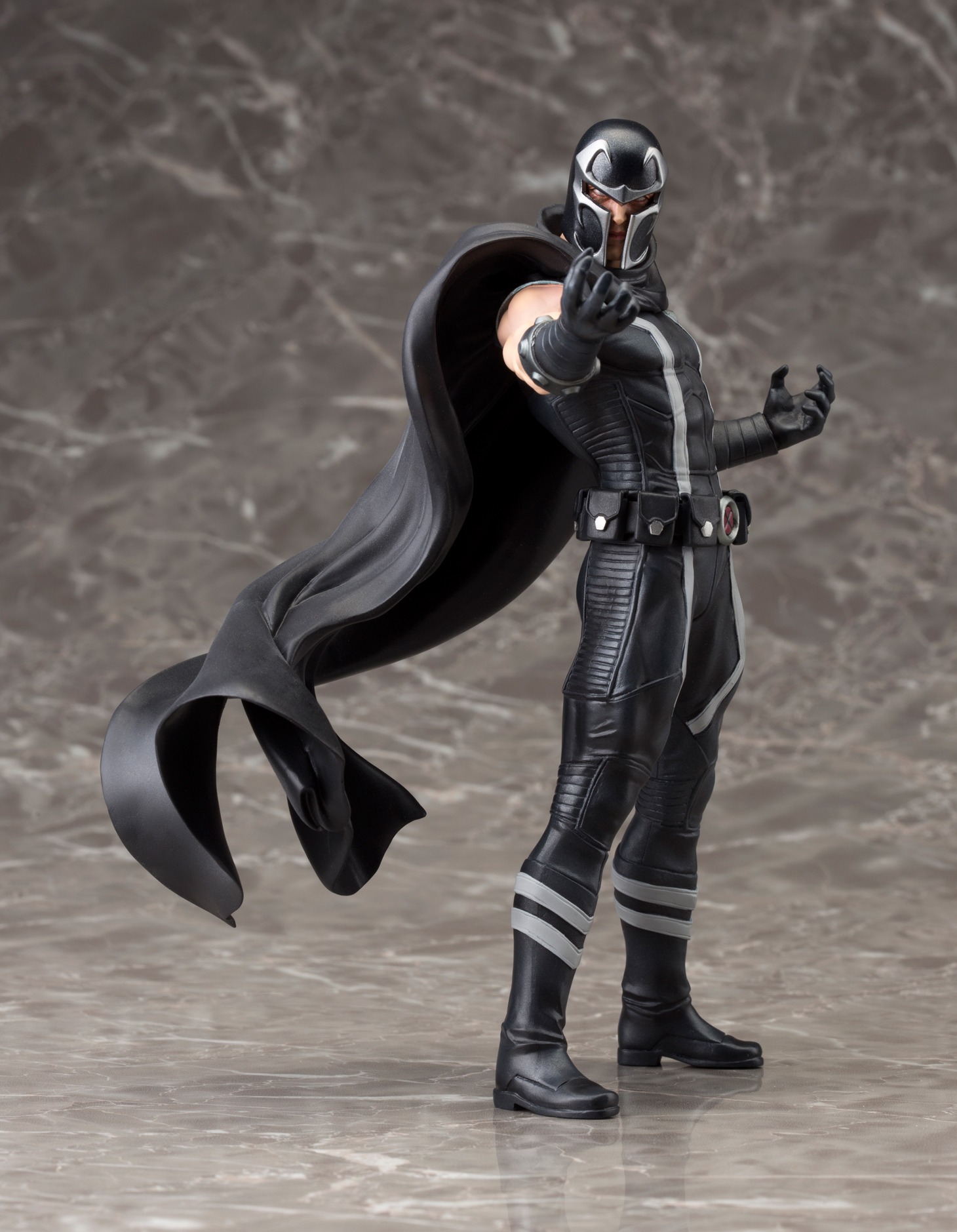 「ARTFX+ マグニート MARVEL NOW!」 (c)MARVEL