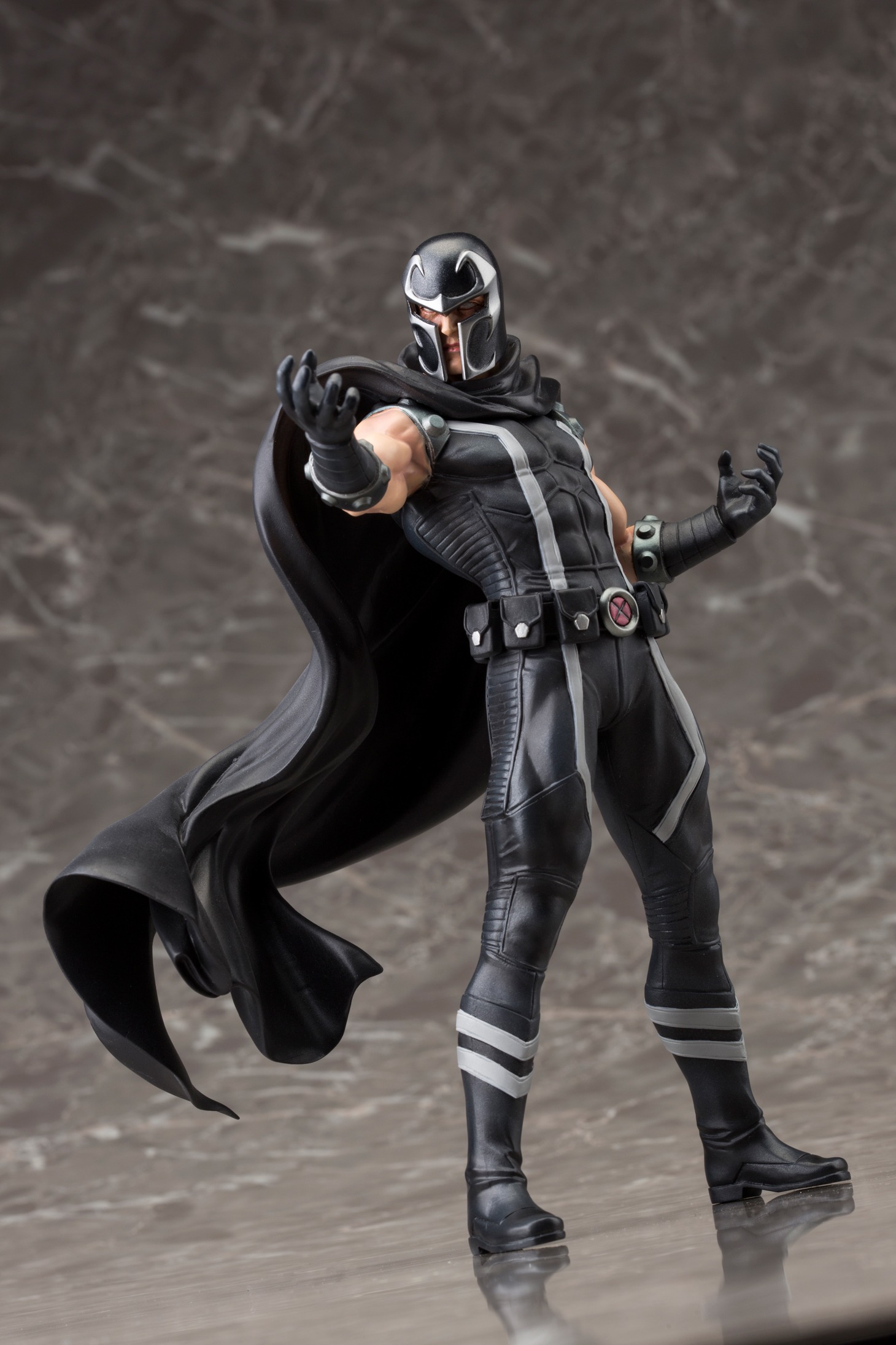 「ARTFX+ マグニート MARVEL NOW!」 (c)MARVEL