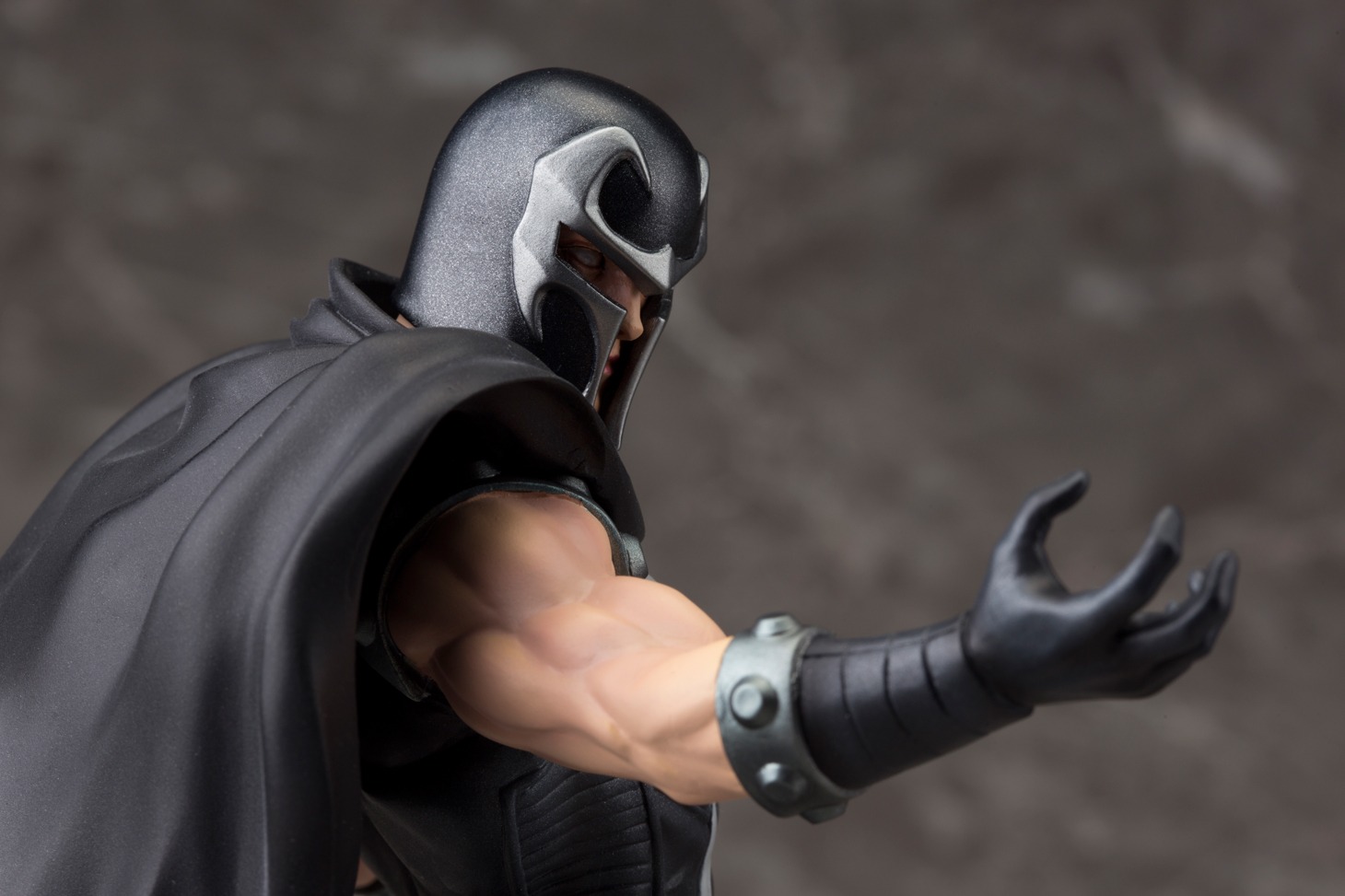 「ARTFX+ マグニート MARVEL NOW!」 (c)MARVEL