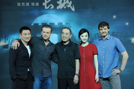 左からアンディ・ラウ、マット・デイモン、チャン・イーモウ、ジン・ティエン、ペドロ・パスカル。（写真提供：CHINAFOTOPRESS / MAXPPP / ゼータ イメージ）