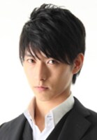 八木沢雪広役の谷佳樹。
