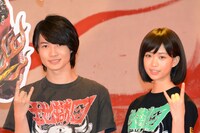 左から神木隆之介、森川葵。