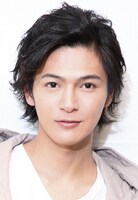 土岐蓬生役の上田堪大。