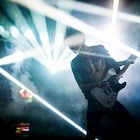 「M:I」トム・クルーズ登壇のジャパンプレミアを生配信、MIYAVIの演奏も