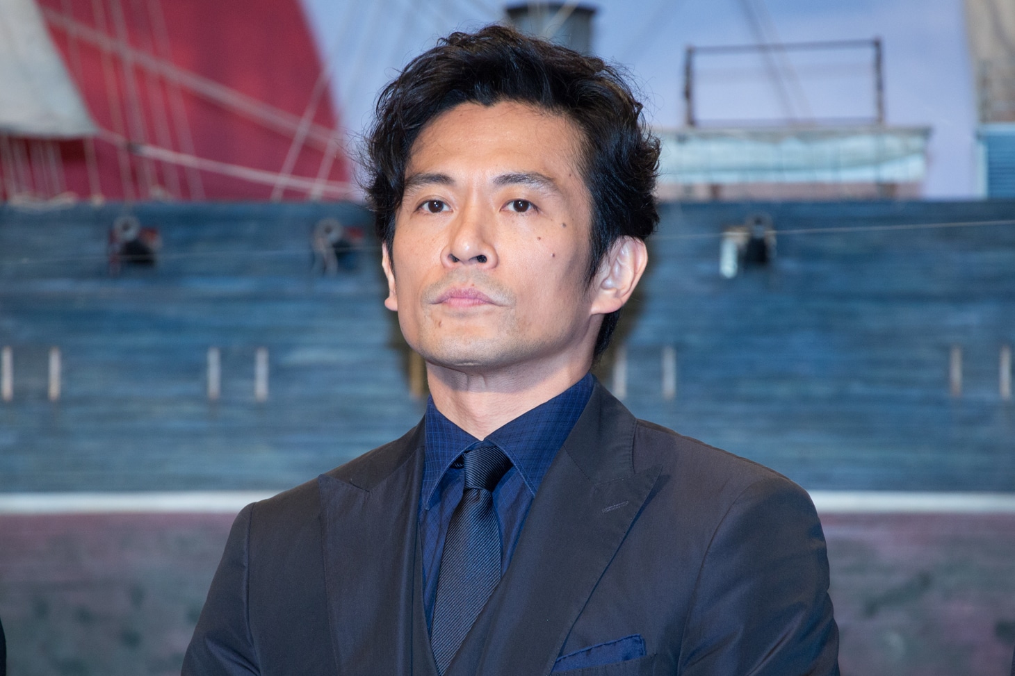 内野聖陽