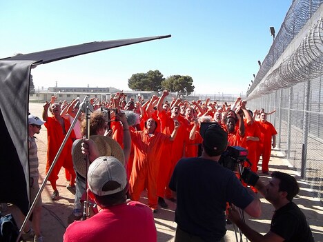 「ムカデ人間3」メイキング (c)2014 SIX ENTERTAINMENT COMPANY