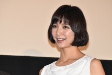 篠田麻里子