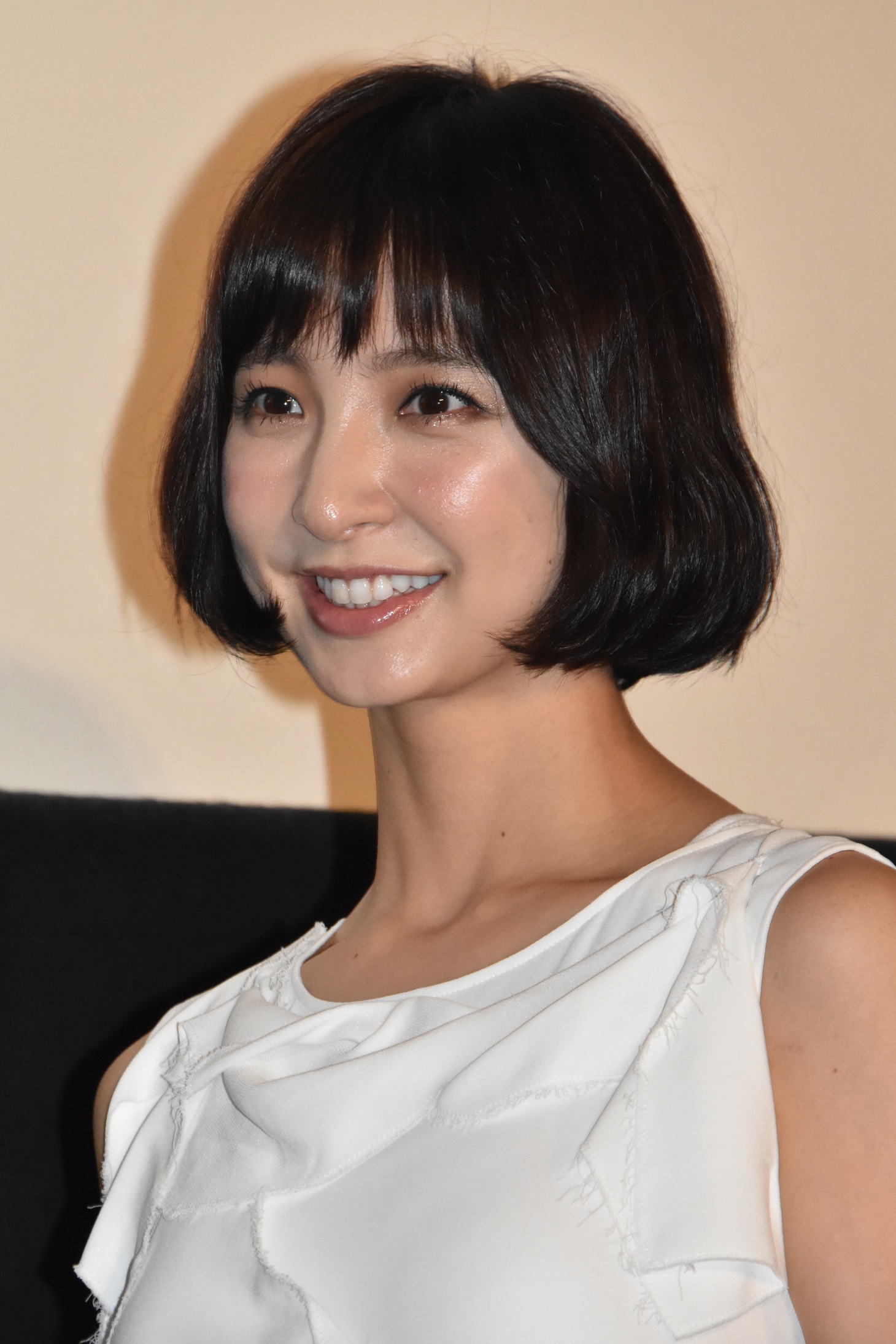 篠田麻里子