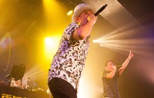 7月13日に行われた電気グルーヴのワンマンライブ「LIQUIDROOM 11th ANNIVERSARY」の模様。（写真：寺沢美遊）