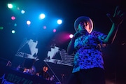7月13日に行われた電気グルーヴのワンマンライブ「LIQUIDROOM 11th ANNIVERSARY」の模様。(写真:寺沢美遊)