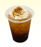 ひらかたパークで提供されるコラボメニュー「リヴァイのアイスティー」。