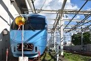 東京・小田急電鉄喜多見電車基地にて。