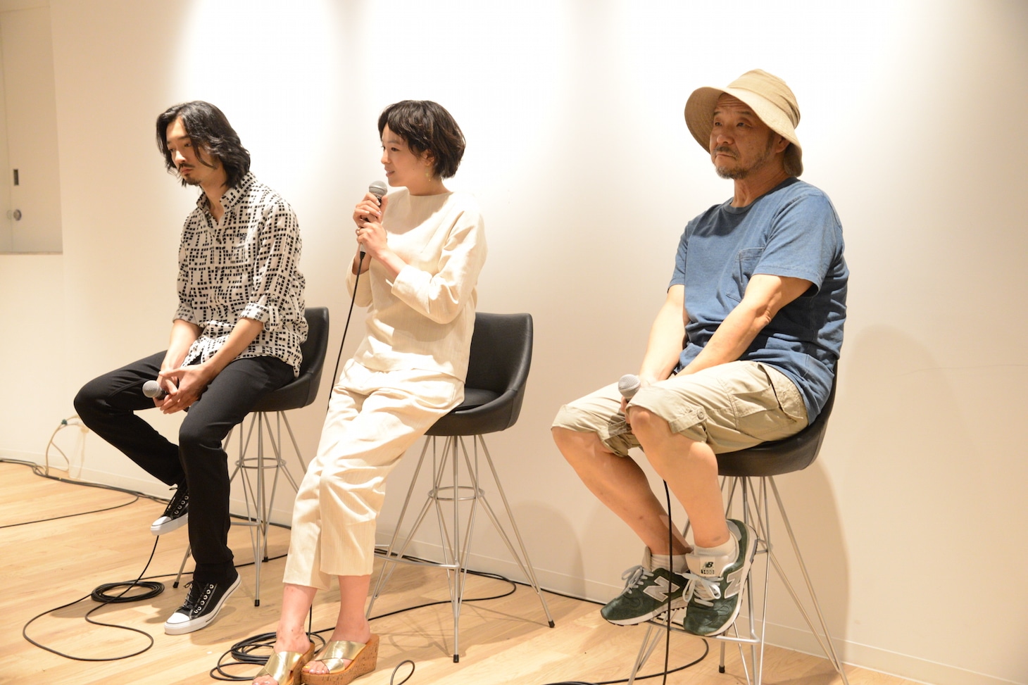 「東京無国籍少女」トークイベントの様子。