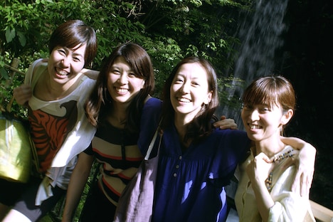 「ハッピーアワー」 (c)fictive, NEOPA