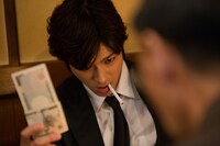 「闇金ドッグス」 (c)2015「闇金ドッグス」製作委員会