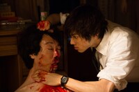 「闇金ドッグス」 (c)2015「闇金ドッグス」製作委員会