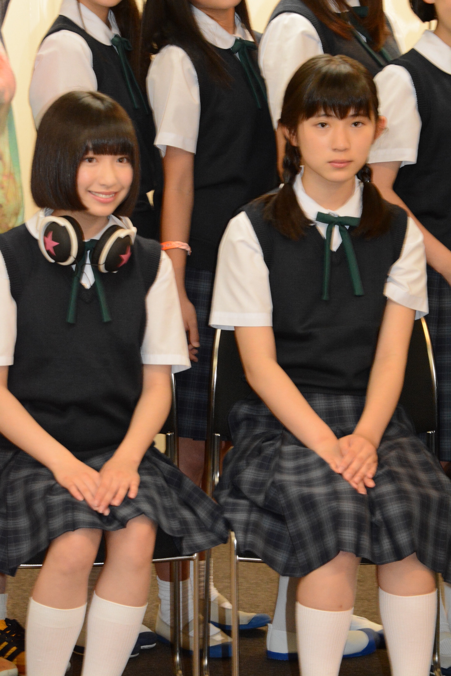 左から吉田凜音、蒼波純。