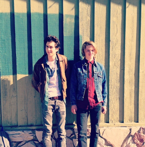 左からナット・ウルフ、ジャック・キルマー。(c)2013 SAMMY BANDINI FILMS, LLC. ALL RIGHTS RESERVED.