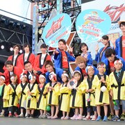 仮面ライダー&ニンニンジャー夏映画イベント、柳沢慎吾の名人芸で爆笑続き