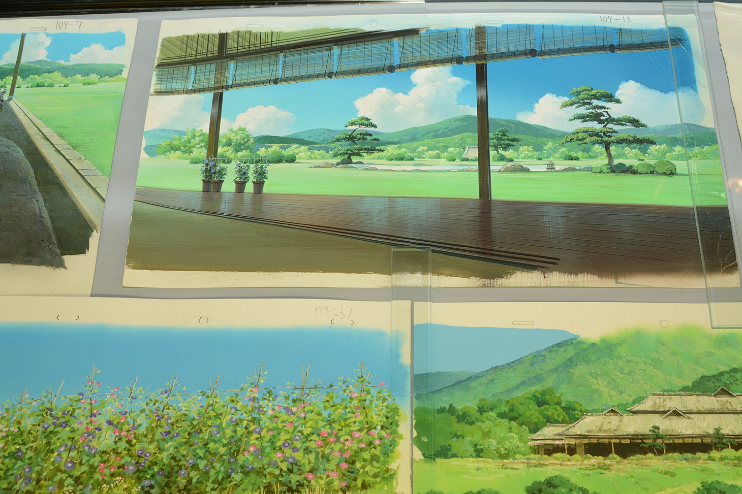 「バケモノの子」展の様子。