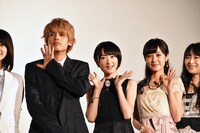 「コープスパーティー」完成披露舞台挨拶の様子。