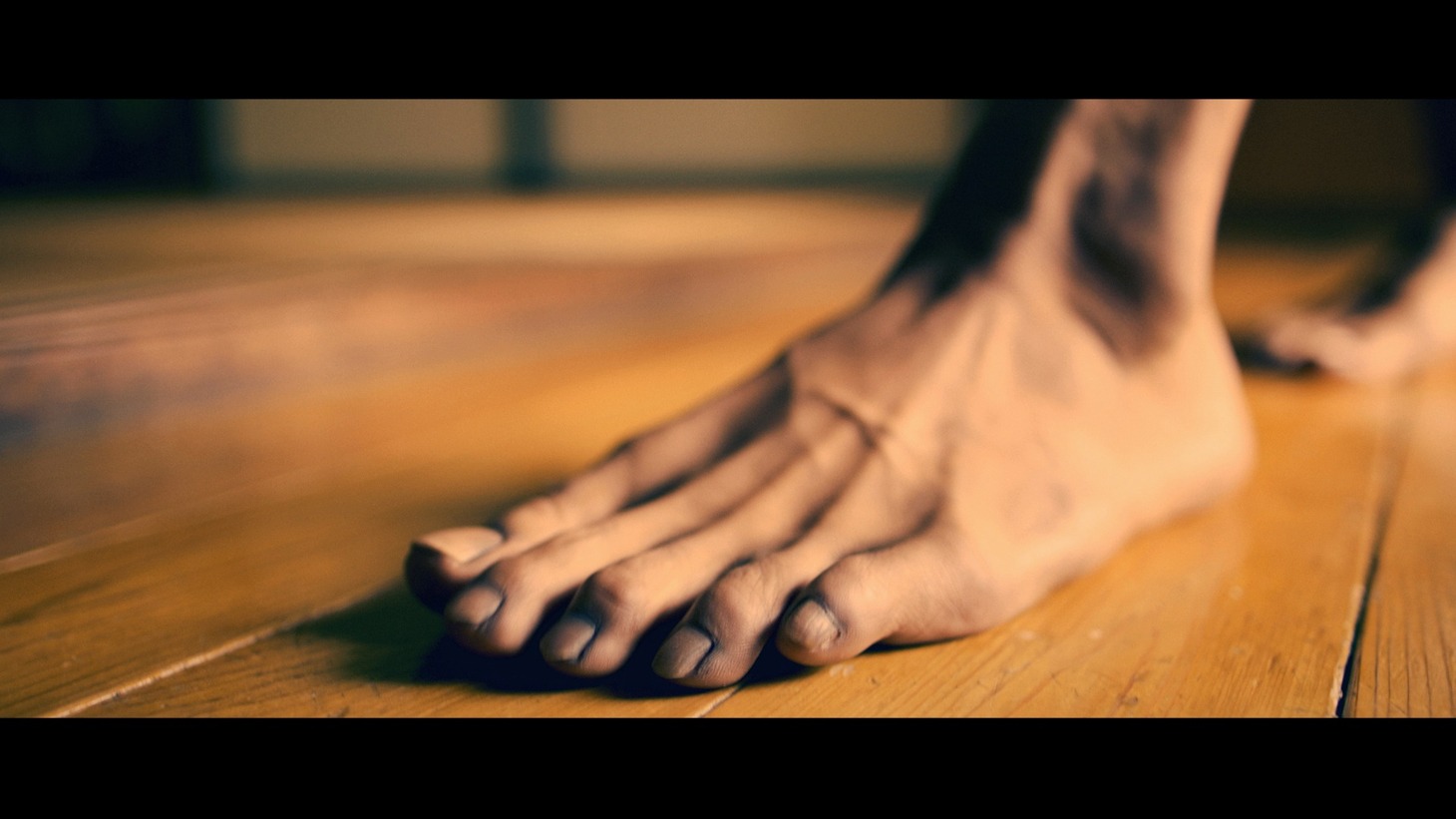「親戚の巨人」CM