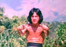 「ジャッキー・チェンの必殺鉄指拳」 (c)2003 Golden Sun Films Distribution Limited All Rights Reserved