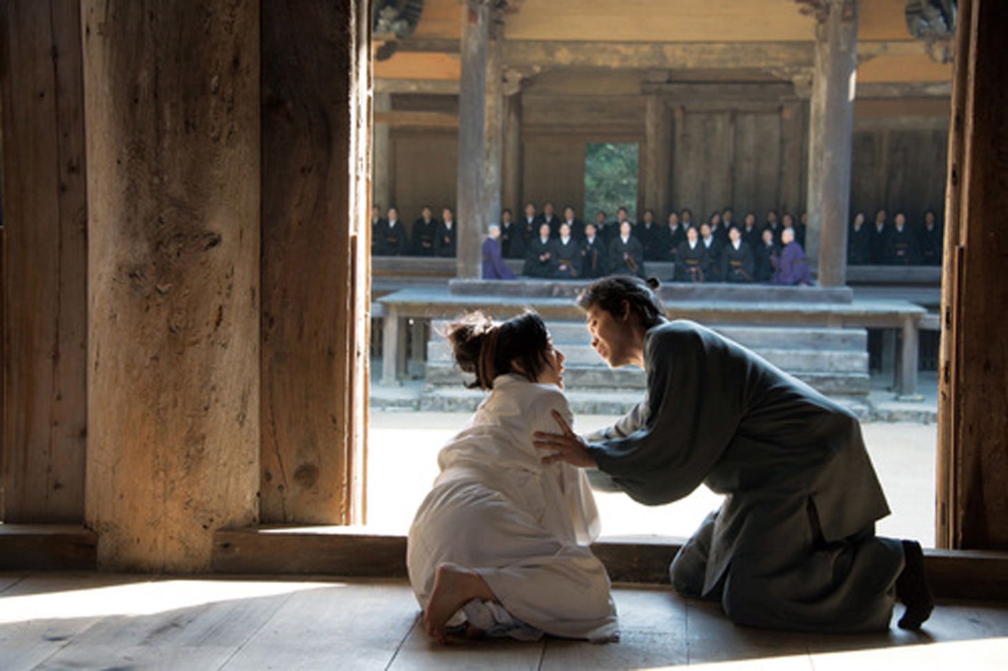 「駆込み女と駆出し男」 (c)2015「駆込み女と駆出し男」製作委員会