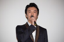 「この国の空」初日舞台挨拶に登壇した長谷川博己。