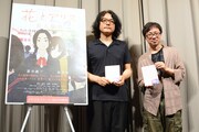 「新文芸坐×アニメスタイル セレクションVol.71 映像の詩人・岩井俊二と新海誠」の様子。左から岩井俊二、新海誠。