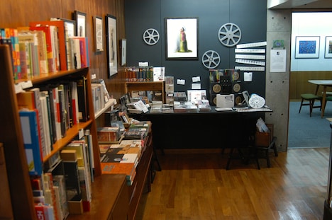 Au Praxinoscope Animation Store ＆ Galleryの内観。