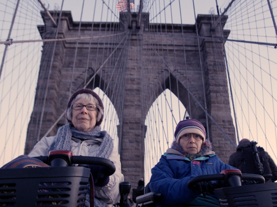 「シャーリー＆ヒンダ ウォール街を出禁になった2人」 Faction Film(c)2013