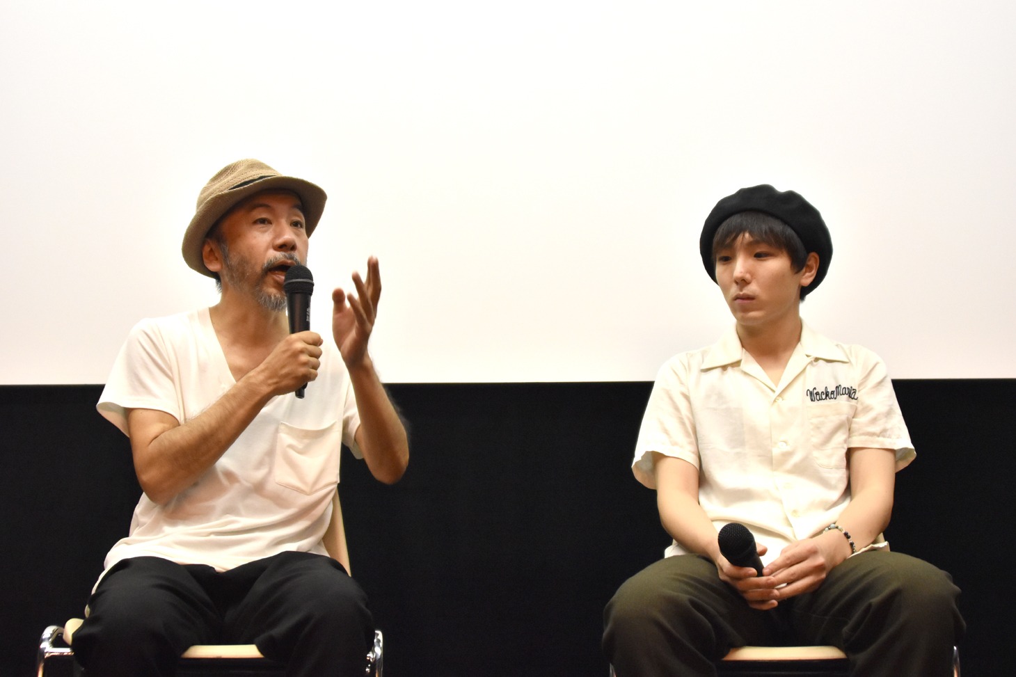 「野火」の終戦記念日トークショーの様子。左から塚本晋也、森優作。