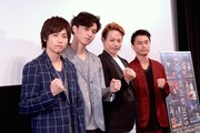 「Dステ映画祭2015」開催記念舞台挨拶にて、左から池岡亮介、荒井敦史、荒木宏文、遠藤雄弥。