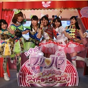 「プリパラ」キャスト陣集結、劇場版の公開控えミュージカル化も決定