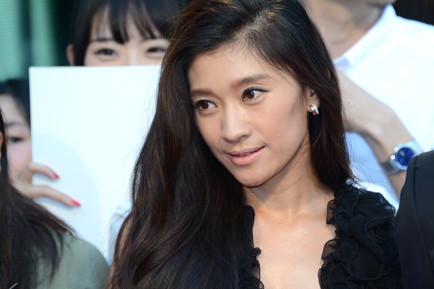 「アンフェア the end」ジャパンプレミアに出席した篠原涼子。