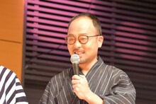 真野恵里菜に「そんなに私のこと好きなんですか？」と聞かれ、黙って頷くマキタスポーツ。