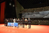 「天空の蜂」完成披露プレミアの様子。