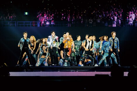 「BIGBANG JAPAN DOME TOUR 2014～2015 "X"」より。