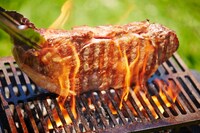 「ステーキ・レボリューション」 (c) 2014 LA FERME PRODUCTIONS SAS et C.PRODUCTIONS