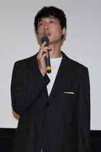 「at Home アットホーム」公開初日舞台挨拶に登壇した坂口健太郎。