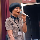 “もぎり俳優”片桐はいりがファンをお出迎え、常連劇場で映画館愛を語らう